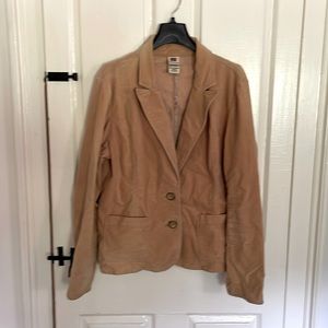 Old Navy faux suede jacket with front pockets and button front, button sleeves